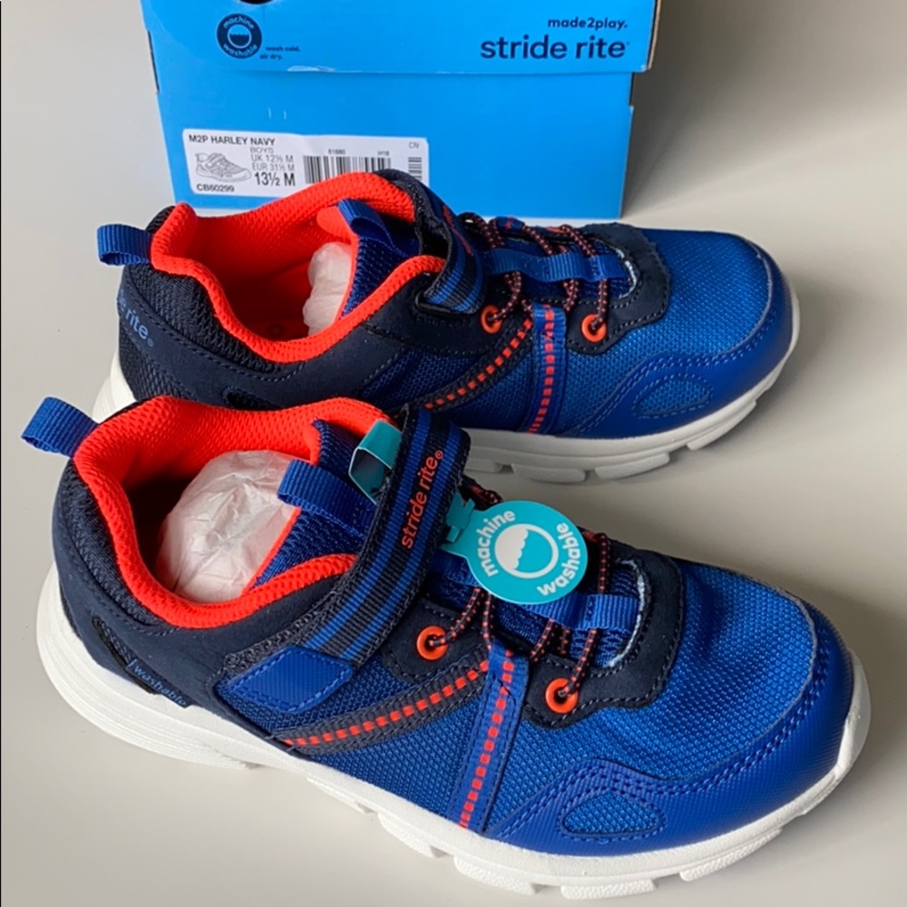 Stride Rite Made2Play washable sneakers